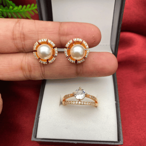 Royal Pearl & Diamond Ring Set – Elegant Gold-Tone Jewelry Combo